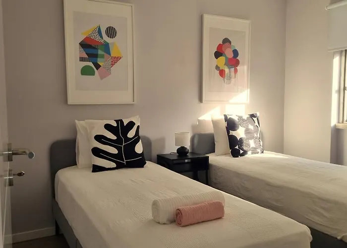 Afonso Galo Guest Iv Apartment Almada