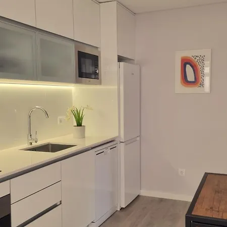 Afonso Galo Guest Iv * Almada